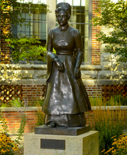 CRNA-history-mayo-Edith-statue
